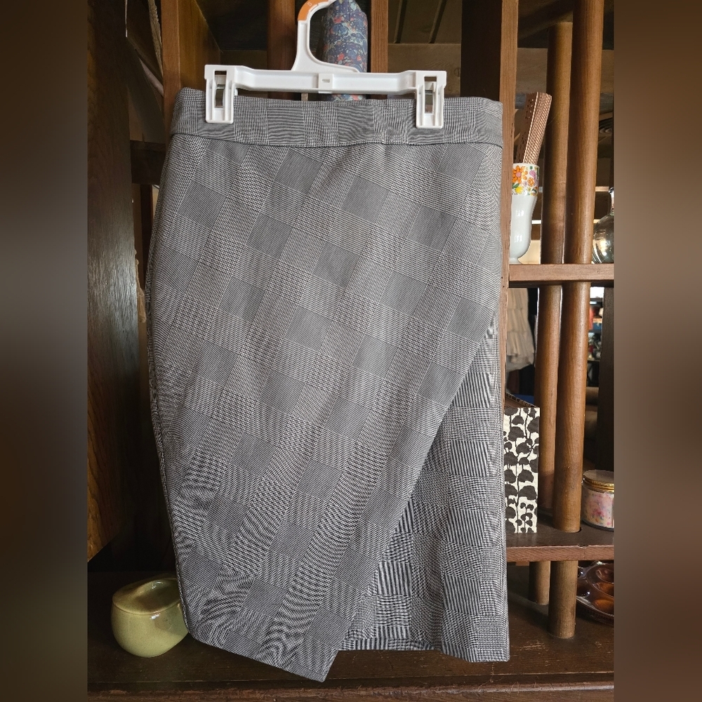 Express Women's Pencil Skirt Size 6